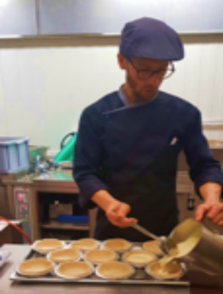 Cheese Cakes with Pear 250g (2 Pieces for 1-2 Portions)