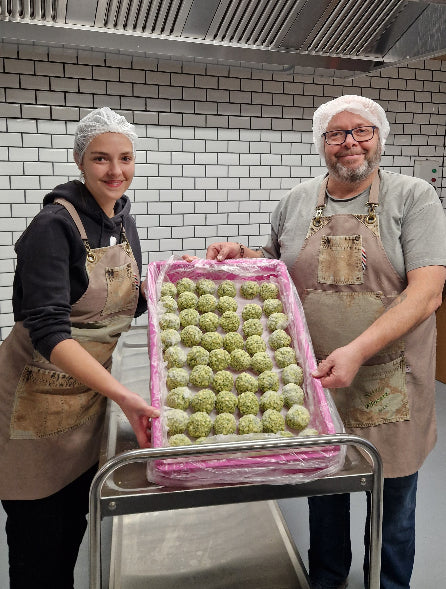Knödel mit Kräuter 290g (4 Stück für 1-2 Portionen)